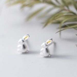 Cute 925 Sterling Silver Bunny Rabbit Stud Earrings